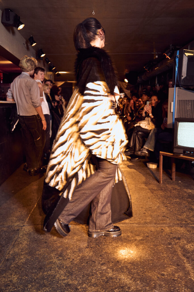 Rave-Modeshow